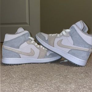 High Top Nike Dunks
